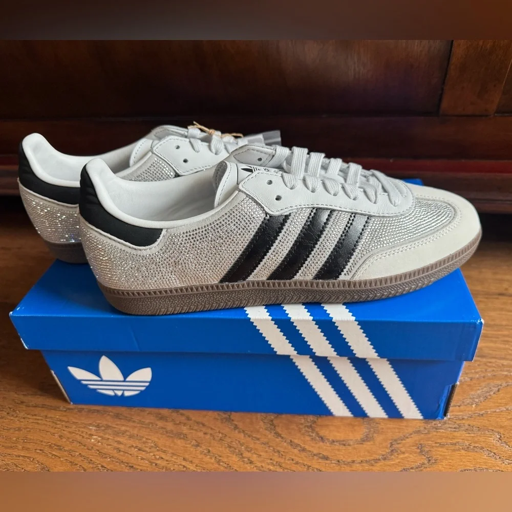 Adidas Samba OG Women’s Size 9 Crystal White Silver Metallic Sneakers NIB - Picture 7 of 12